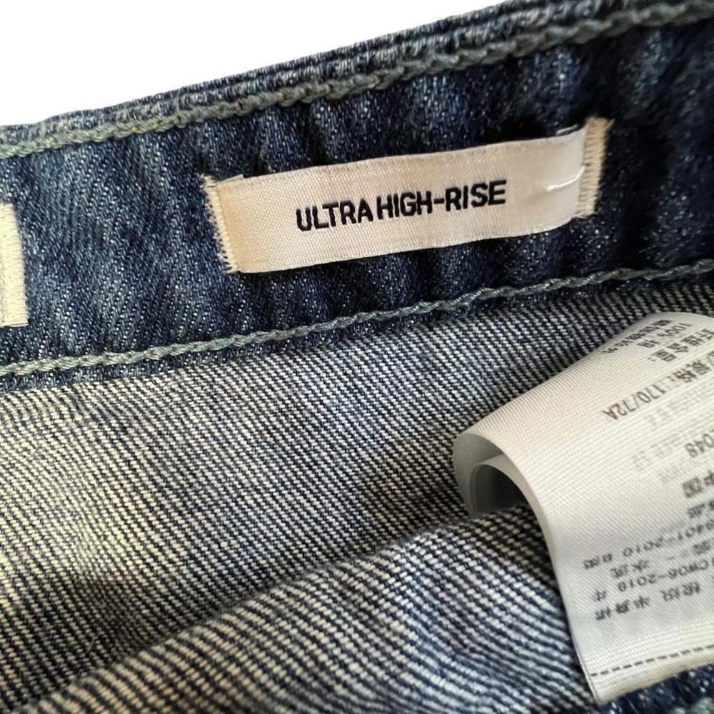 Hollister Denim Ultra High Rise Mini Skirt Size 7 - Picture 5 of 8